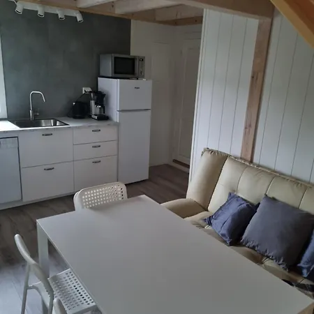 Alojamento de Turismo Selvagem Letniskowe Bez Zwierzat Miedzyzdroje